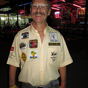 2014-03-04 Smurf Bar