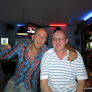 2014-03-05 Smurf Bar