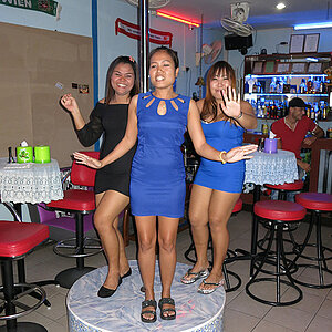2014-03-05 Smurf Bar