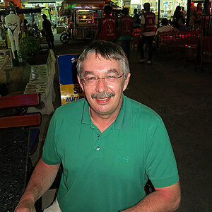 2014-03-05 Smurf Bar