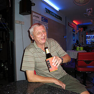 2014-03-05 Smurf Bar