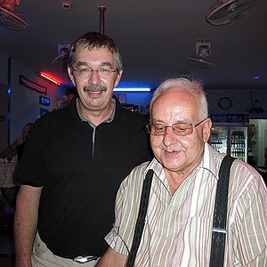2014-03-06 Smurf Bar