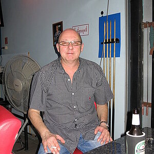 2014-03-06 Smurf Bar