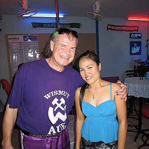 2014-03-06 Smurf Bar