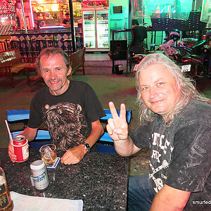 2014-03-18 Smurf Bar