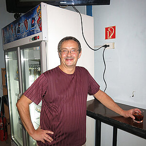 2014-03-20 Smurf Bar