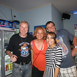 2014-03-20 Smurf Bar