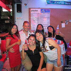 2014-03-23 Smurf Bar