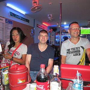 2014-03-23 Smurf Bar