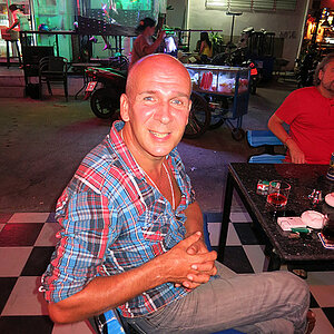 2014-03-23 Smurf Bar