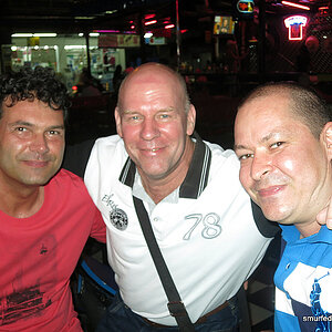 2014-03-31 Smurf Bar