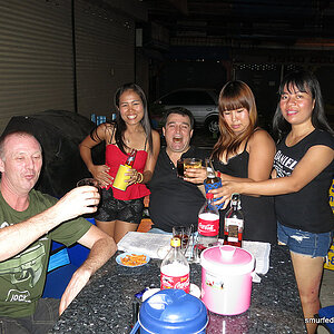 2014-04-02 Smurf Bar