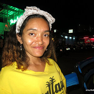 2014-04-06 Smurf Bar