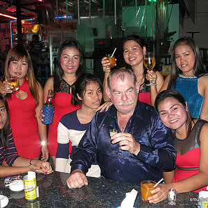 2014-04-06 Smurf Bar