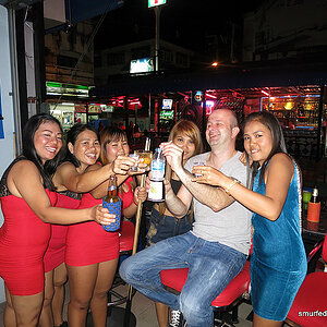 2014-04-06 Smurf Bar
