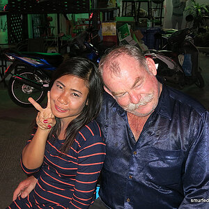 2014-04-06 Smurf Bar