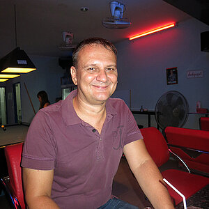2014-04-08 Smurf Bar