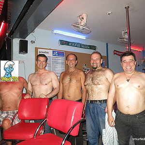 2014-04-09 Smurf Bar