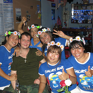 2014-04-11 Smurf Bar