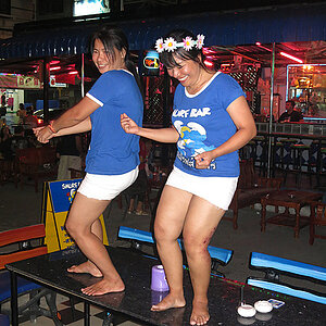 2014-04-11 Smurf Bar