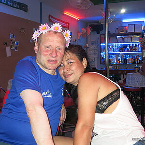 2014-04-13 Smurf Bar