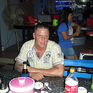 2014-04-15 Smurf Bar
