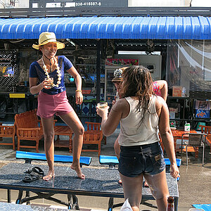 2014-04-16 Smurf Bar