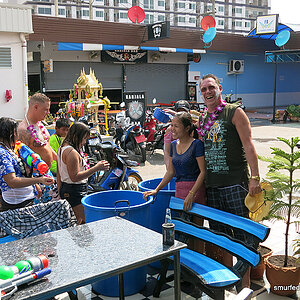 2014-04-16 Smurf Bar