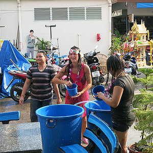 2014-04-16 Smurf Bar
