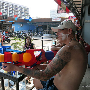 2014-04-16 Smurf Bar
