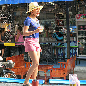 2014-04-16 Smurf Bar