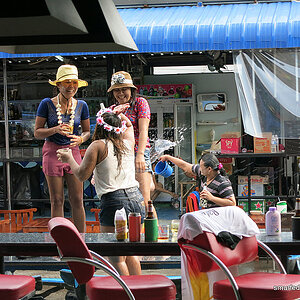 2014-04-16 Smurf Bar