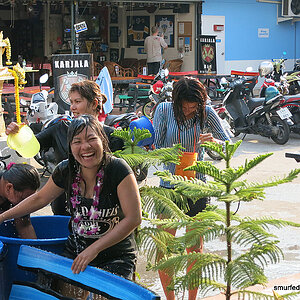 2014-04-16 Smurf Bar