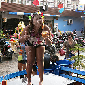 2014-04-16 Smurf Bar
