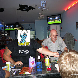 2014-04-17 Smurf Bar