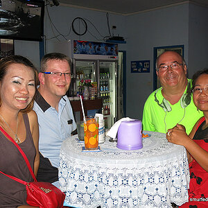 2014-04-18 Smurf Bar