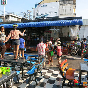 2014-04-19 Smurf Bar