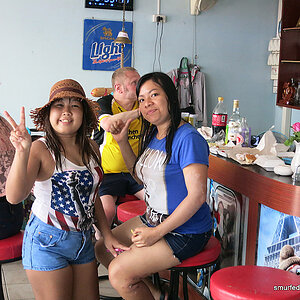 2014-04-19 Smurf Bar