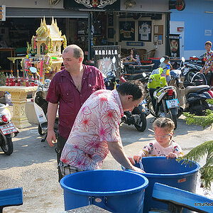 2014-04-19 Smurf Bar