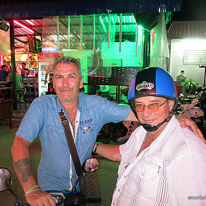 2014-04-25 Smurf Bar