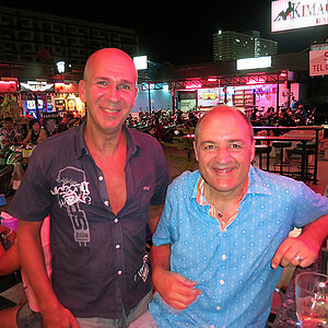 2014-04-25 Smurf Bar