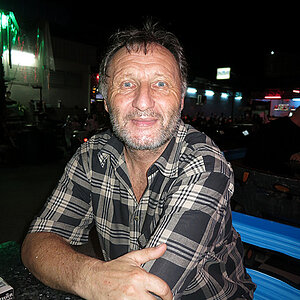 2014-04-26 Smurf Bar