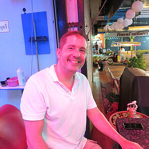 2014-04-27 Smurf Bar