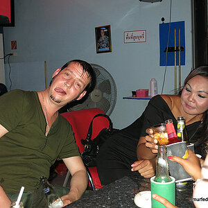 2014-04-27 Smurf Bar