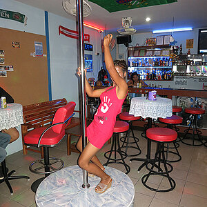 2014-04-27 Smurf Bar