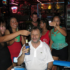 2014-04-27 Smurf Bar