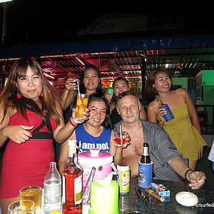 2014-04-28 Smurf Bar