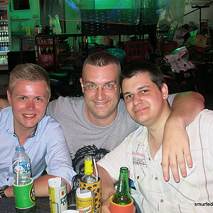 2014-05-02 Smurf Bar