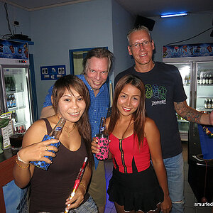 2014-05-02 Smurf Bar