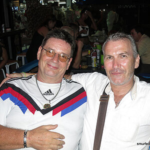 2014-05-03 Smurf Bar